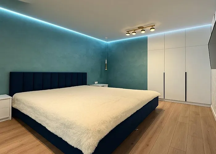 Kamanina Pearl Chill * Odesa